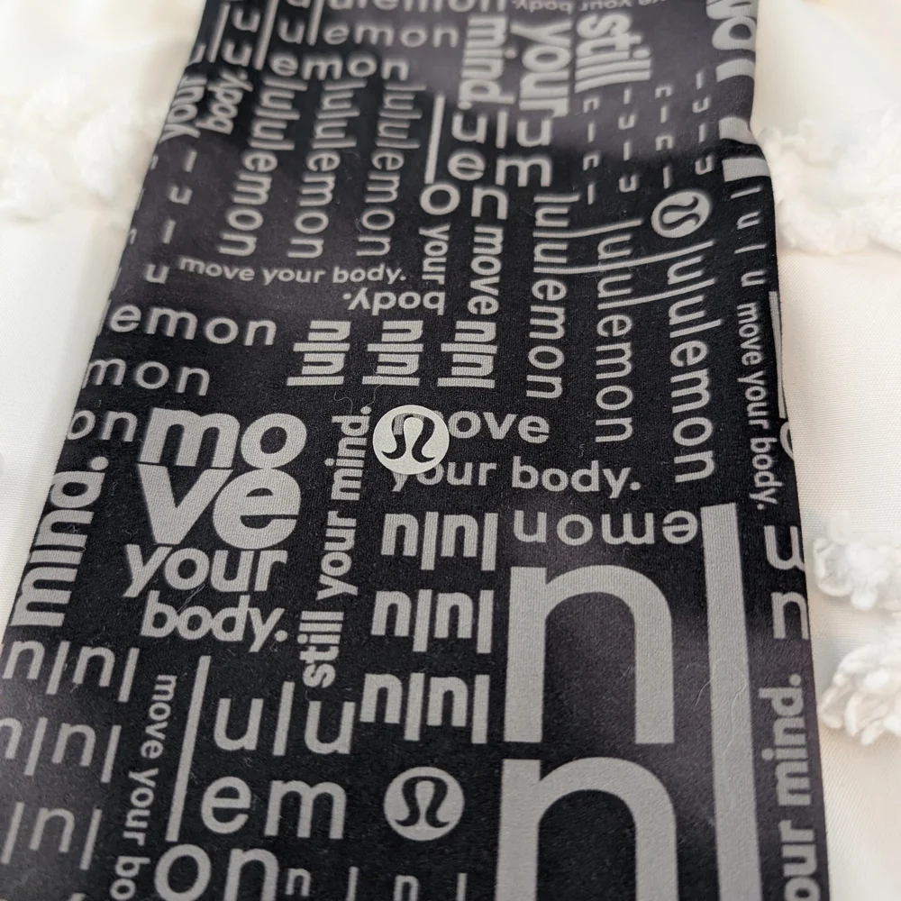 Lululemon Athletica Black and Gray Logo Leggings - Picture 6 of 7